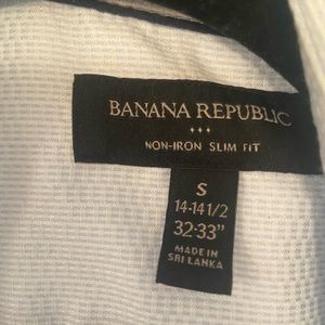 Banana Republic Non-Iron Slim Fit Button-Down